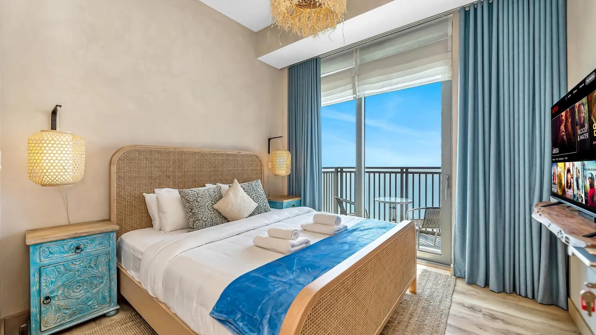 Apartment Luxurious 4Bdr Apt With Ocean Views In Jbr, Bluewaters Dubai