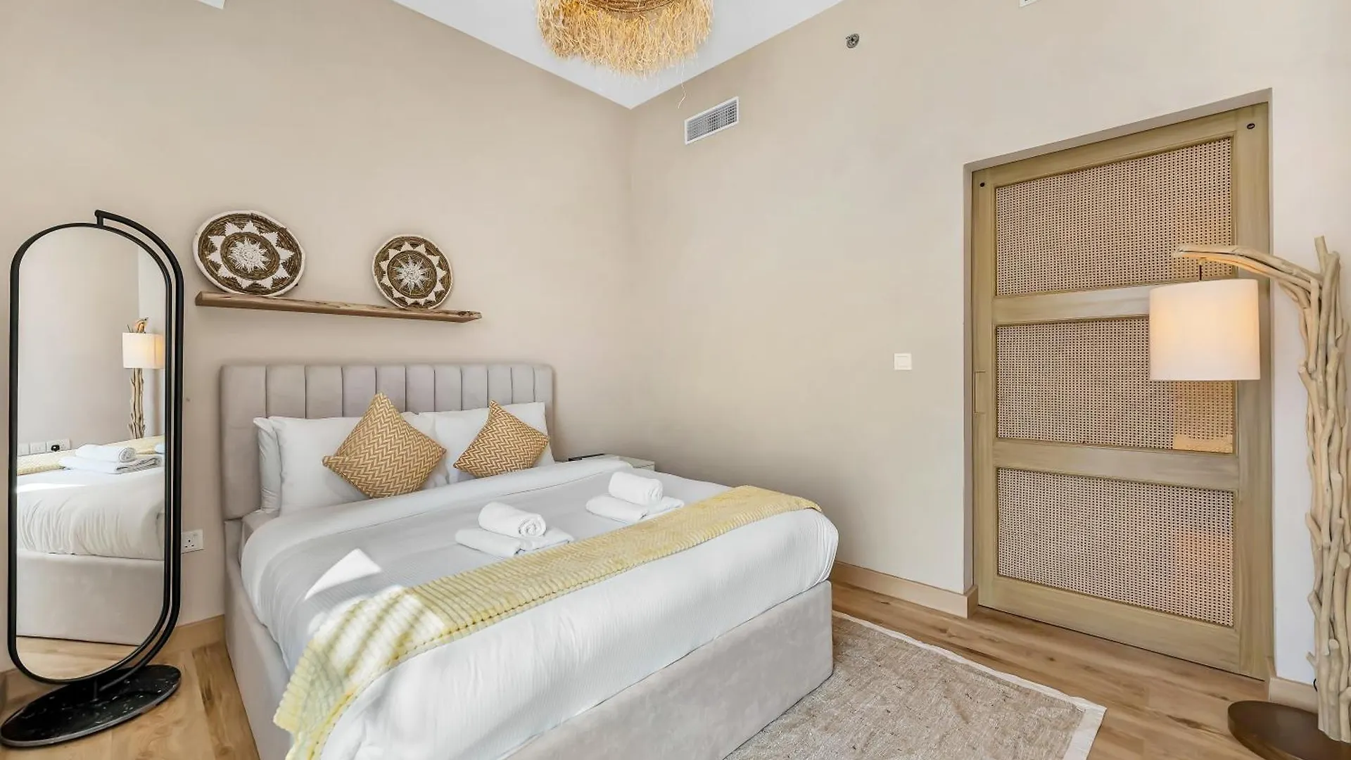 Apartment Luxurious 4Bdr Apt With Ocean Views In Jbr, Bluewaters Dubai