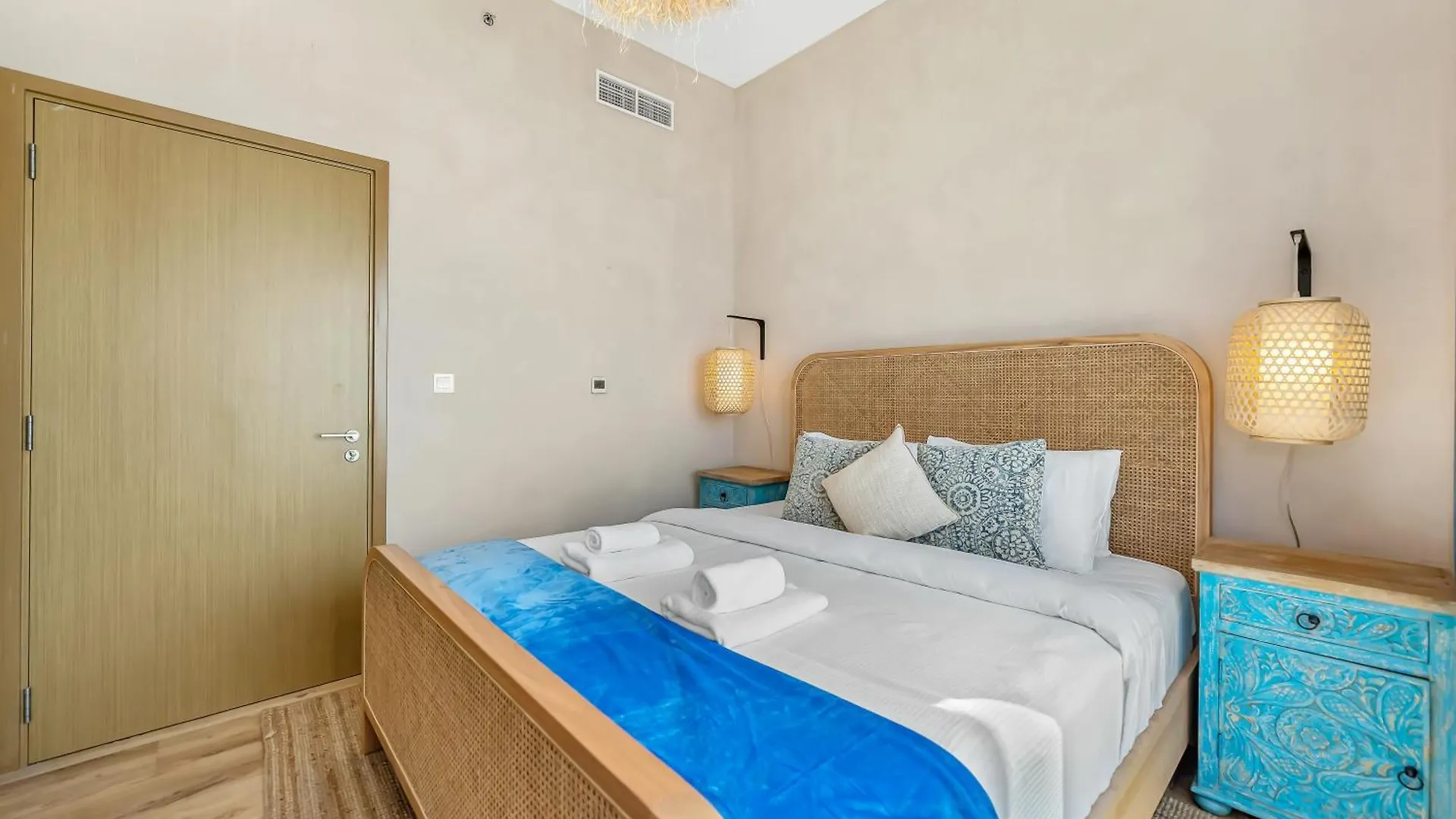 Apartment Luxurious 4Bdr Apt With Ocean Views In Jbr, Bluewaters Dubai