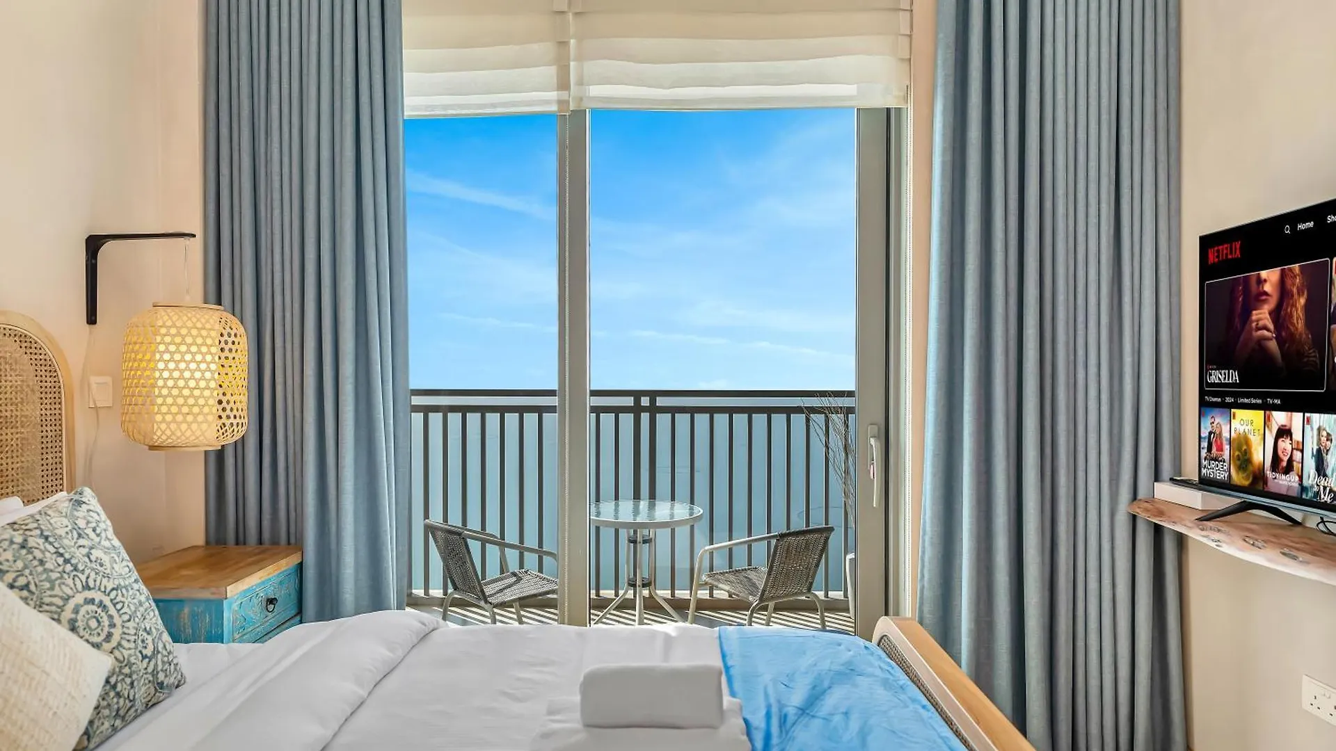 Apartment Luxurious 4Bdr Apt With Ocean Views In Jbr, Bluewaters Dubai