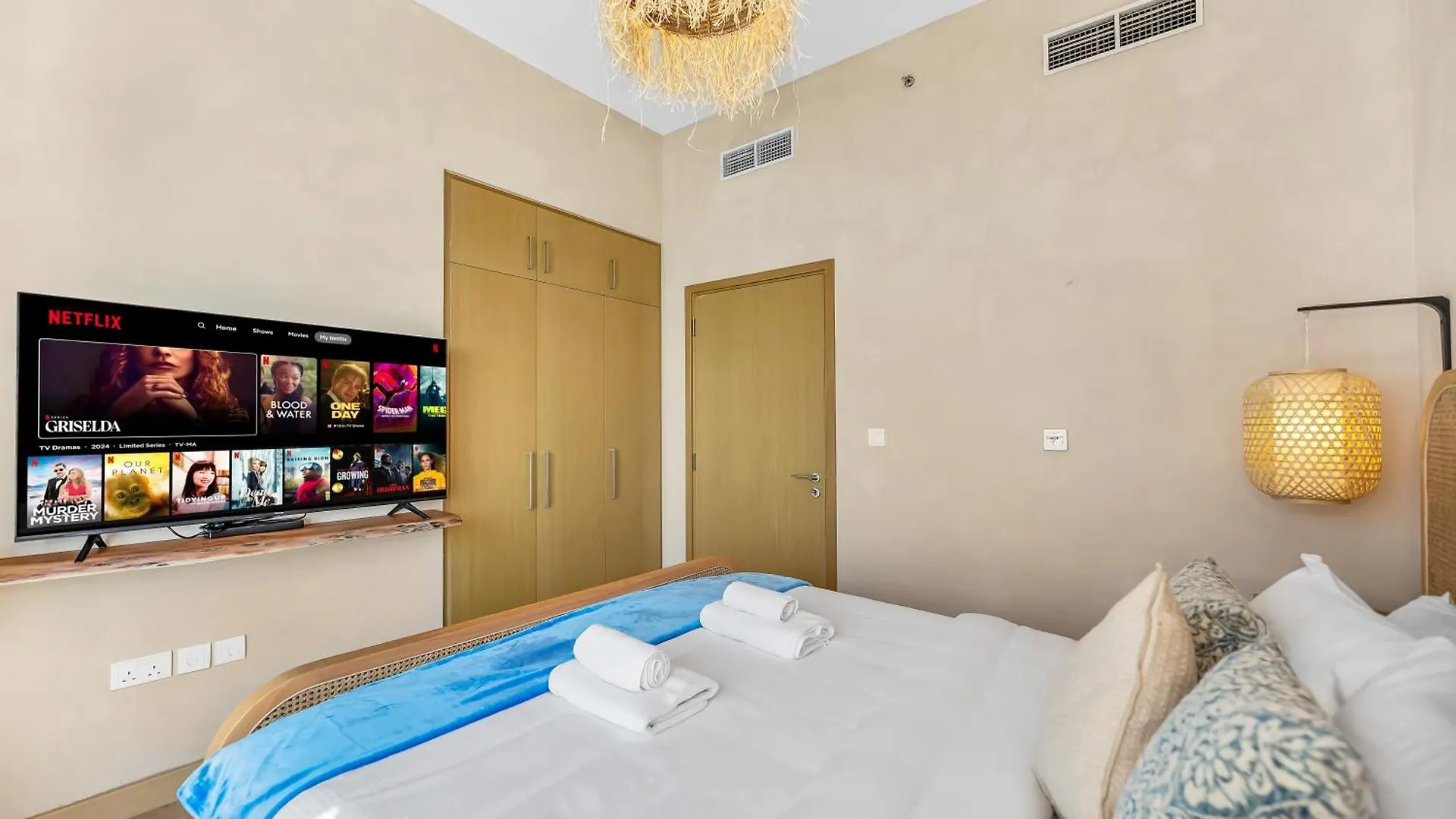 Apartment Luxurious 4Bdr Apt With Ocean Views In Jbr, Bluewaters Dubai