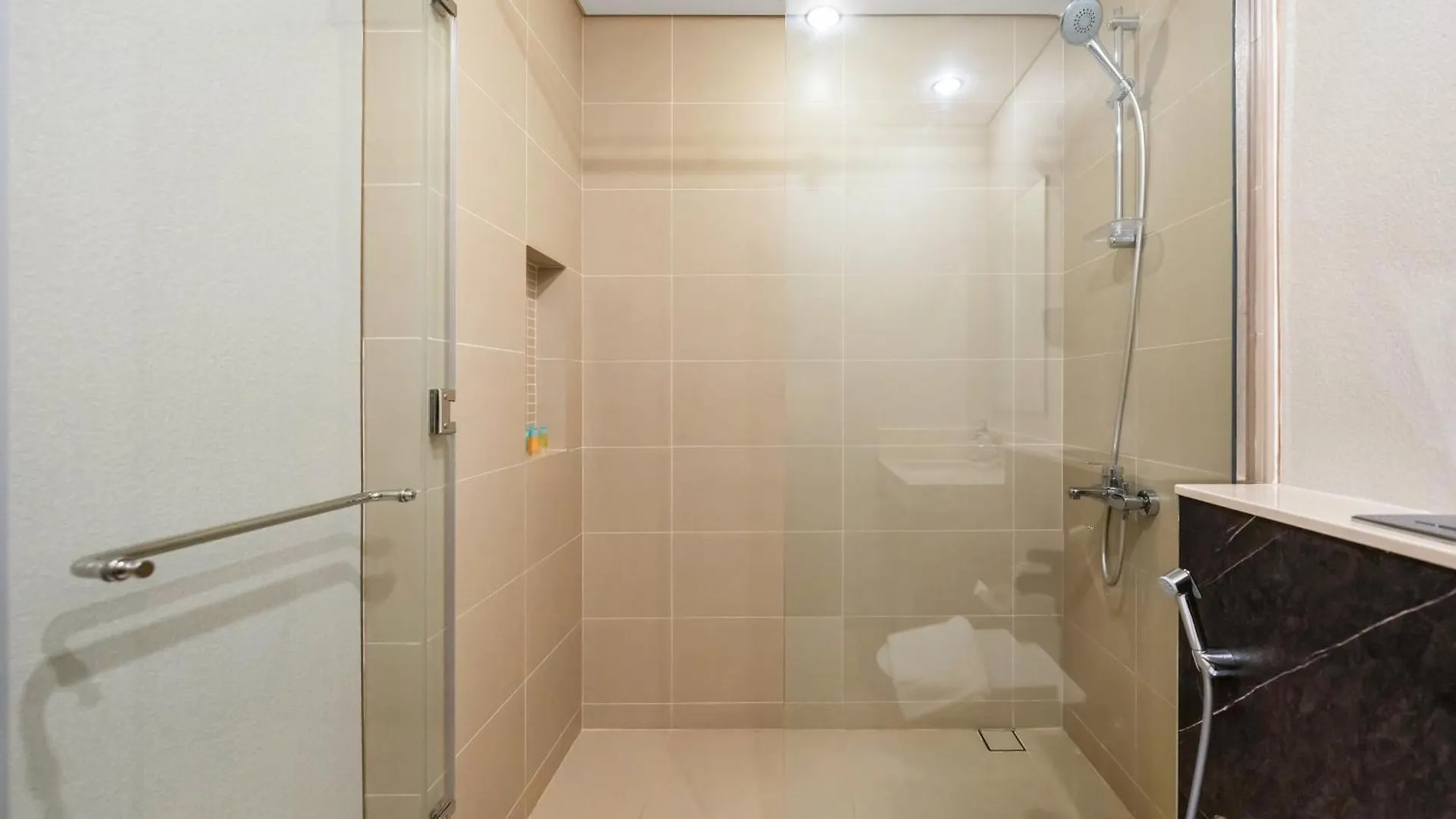 Luxurious 4Bdr Apt With Ocean Views In Jbr, Bluewaters Dubai