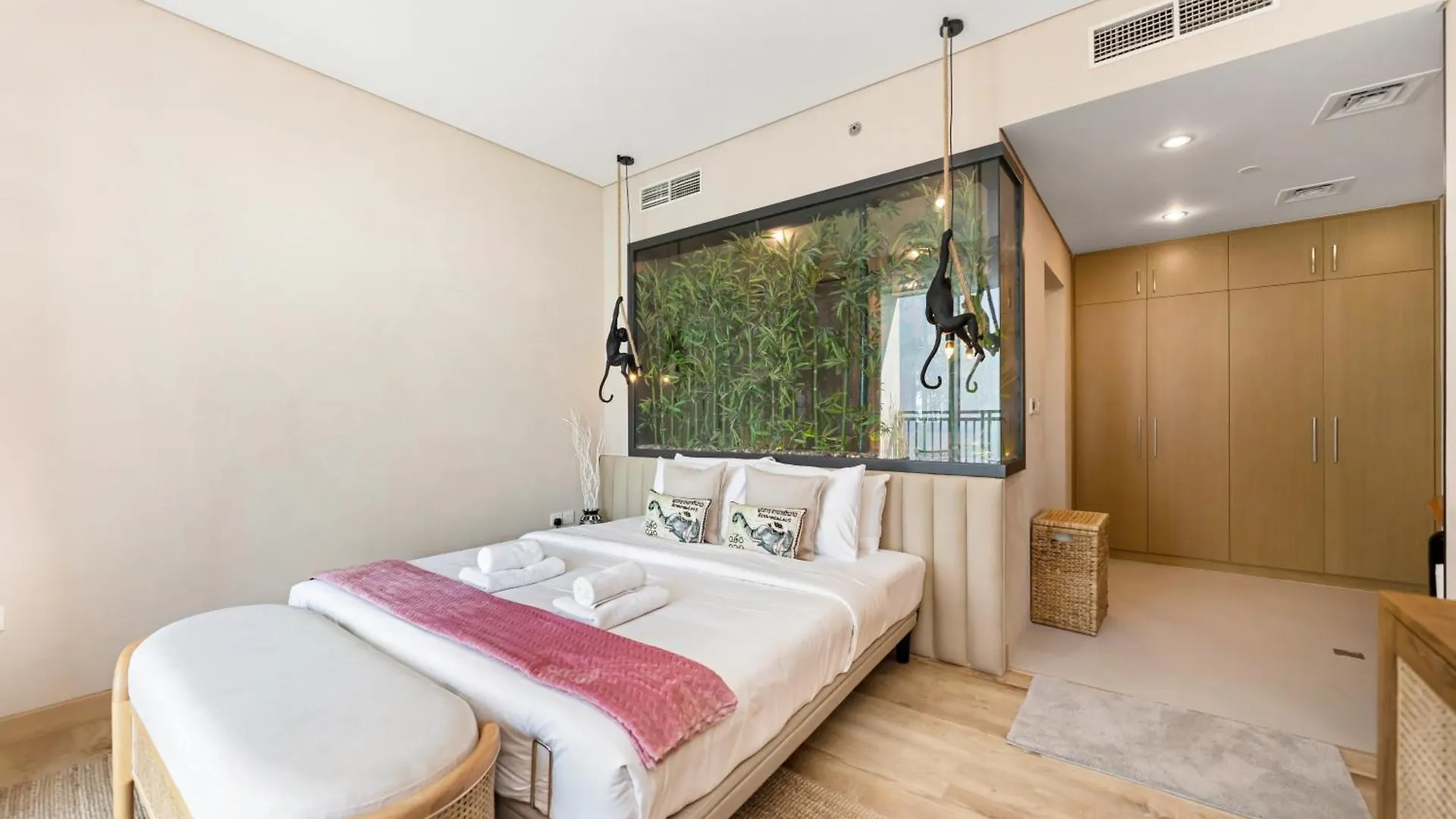 Luxurious 4Bdr Apt With Ocean Views In Jbr, Bluewaters Dubai 0*,  Verenigde Arabische Emiraten