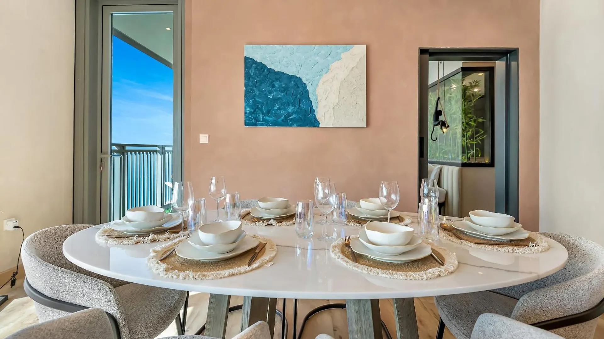 Luxurious 4Bdr Apt With Ocean Views In Jbr, Bluewaters Dubai